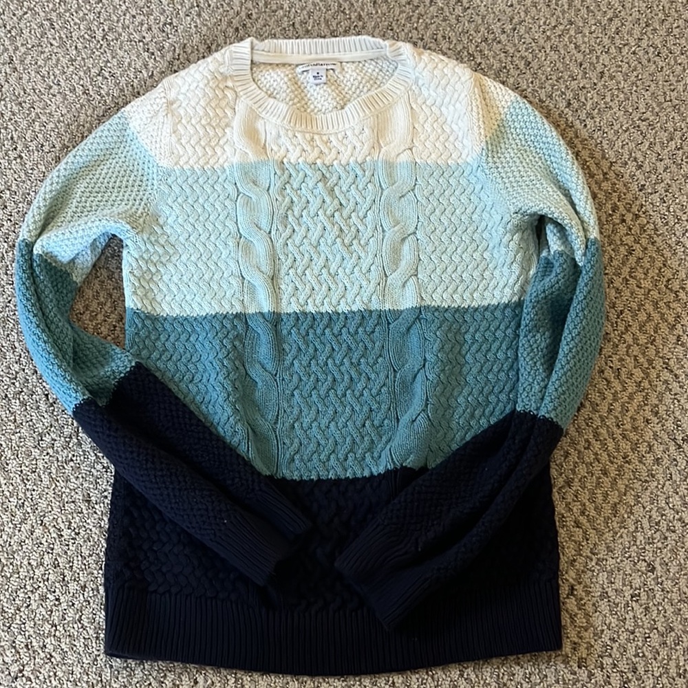 Sweater bundle - Picture 4 of 5